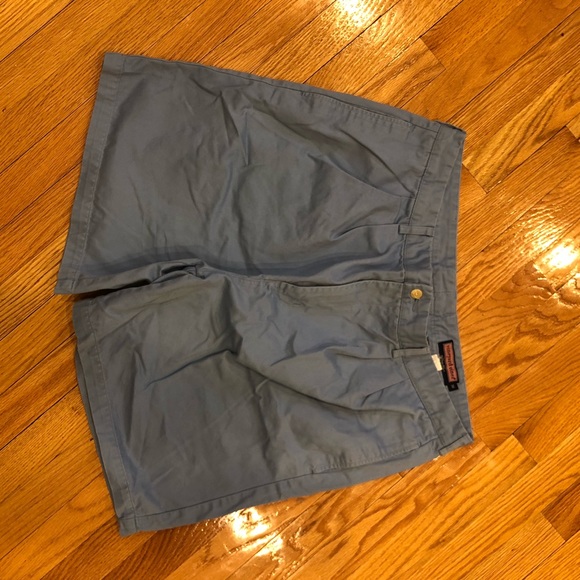 Vineyard Vines Other - Vineyard Vines Khaki Shorts - sz 38